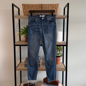 Liverpool Mid-Rise Ankle Skinny Raw Hem Jeans, 6/ 28